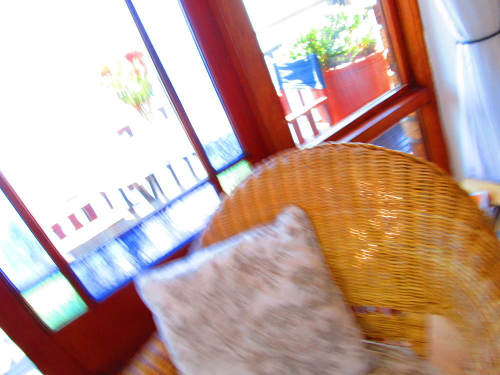 Apartamento A Whale Of A Time Fish Hoek Exterior foto