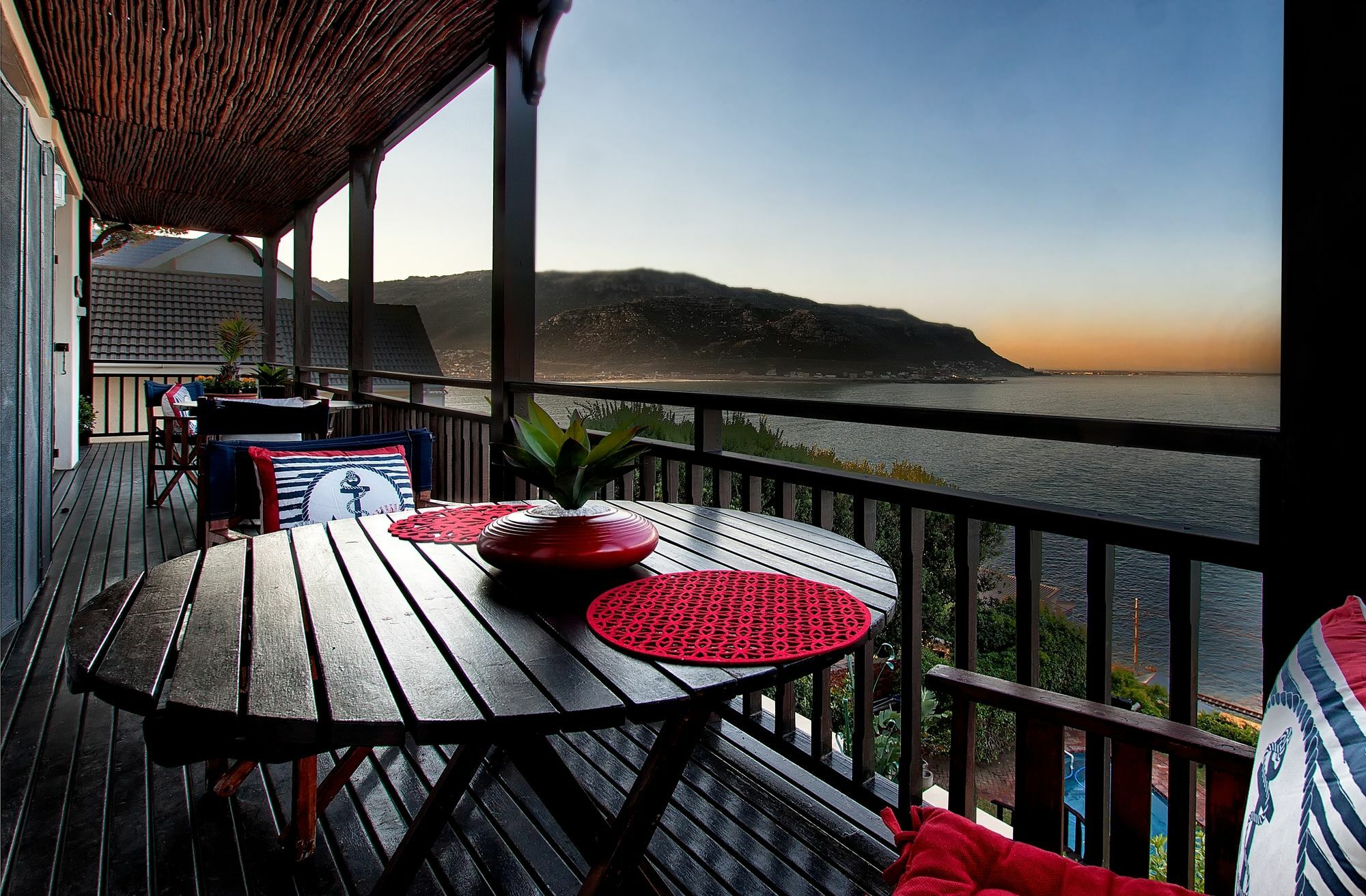 Apartamento A Whale Of A Time Fish Hoek Exterior foto